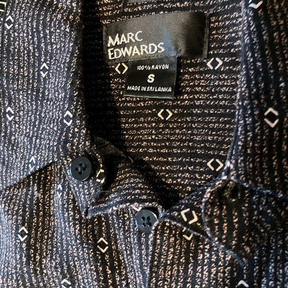 Mark Edwards short sleeve t shirt - Picture 2 of 4